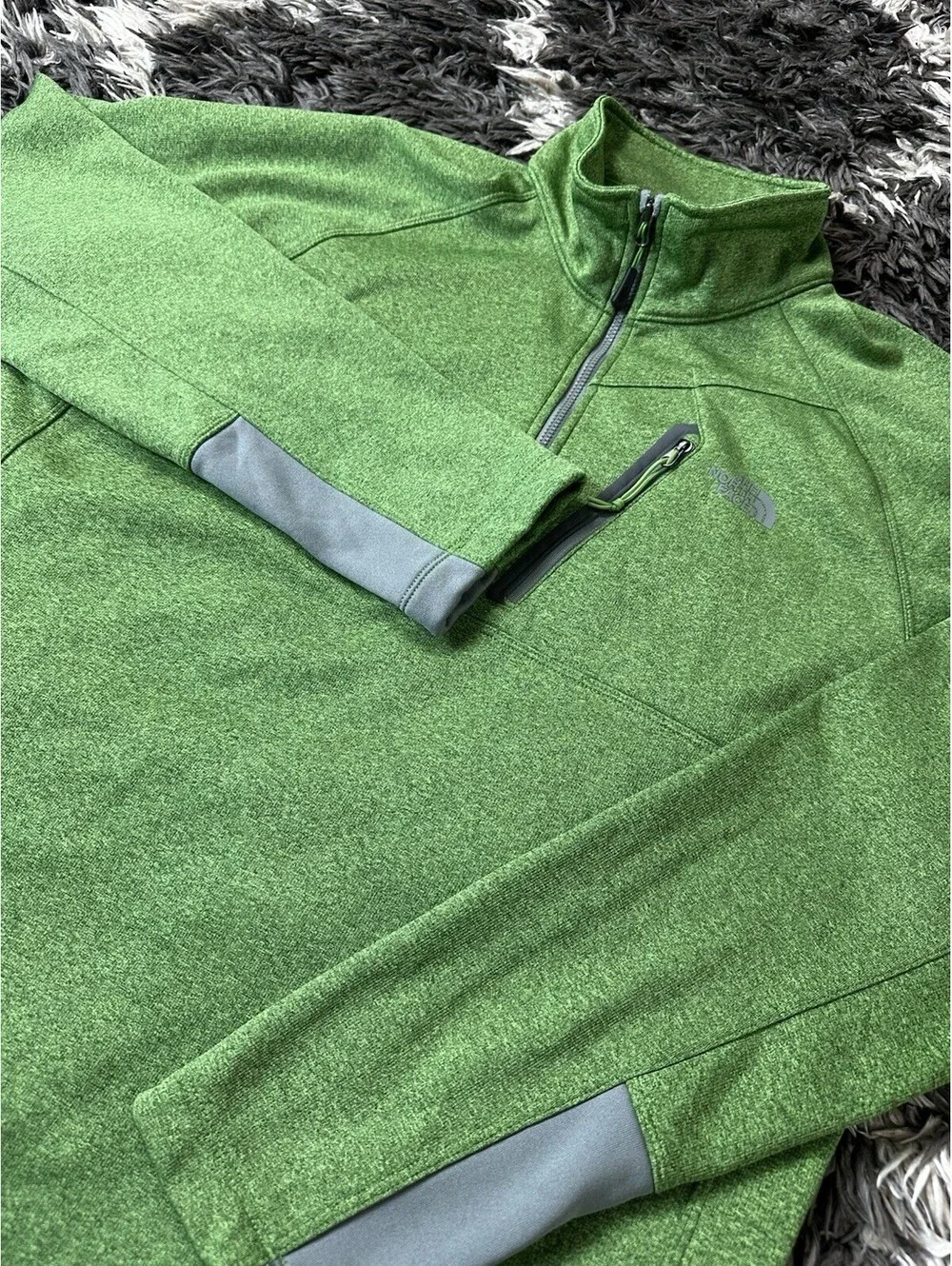 The North Face Mens L Green Heathered 1/4 Zip Fleece Pullover Sweater